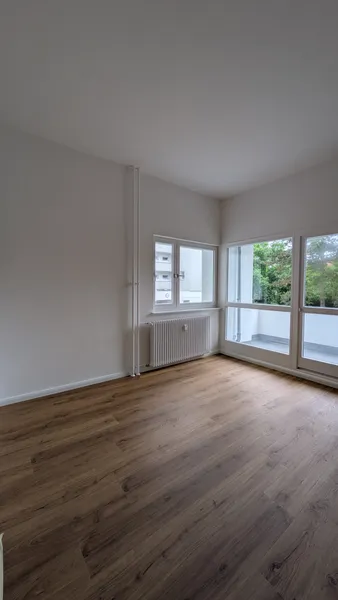 3-Zimmerwohnung mit Balkon und Einbauküche in Lichterfelde West — photo 1